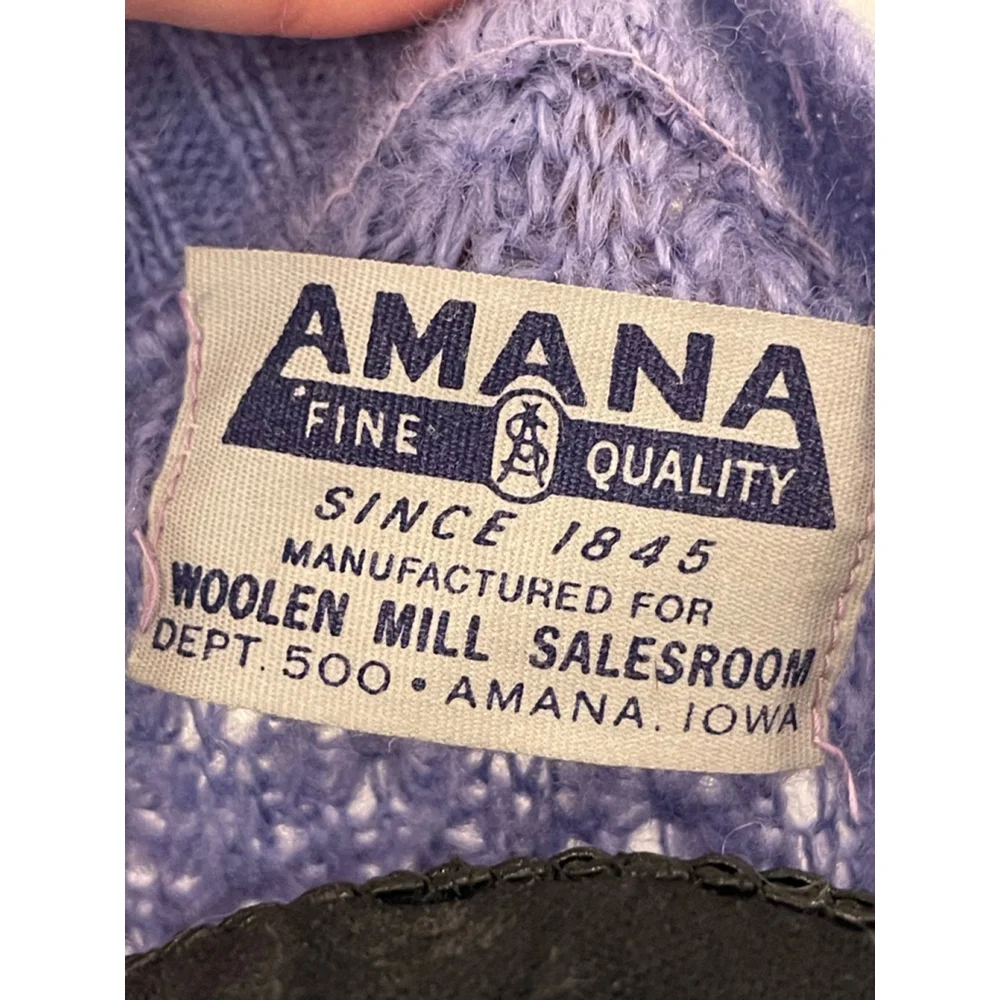 Vintage Amana Woolen Mill Lavender Cable Knit V-Neck Sweater Acrylic M/L